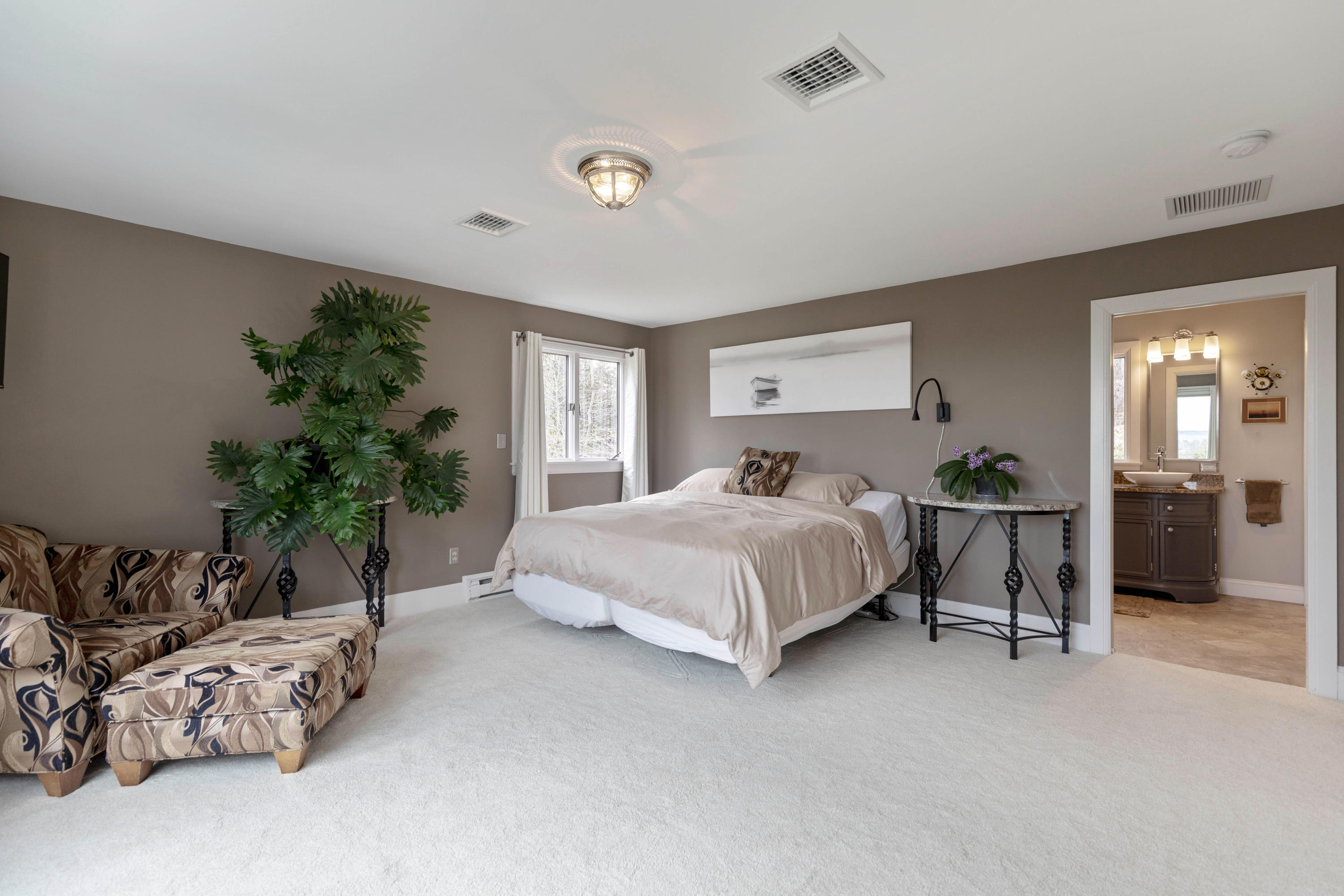 118 Ravine Drive Cumberland Foreside, ME 04110 - Photo 25 of 54 118RavineCumberland_28089177
