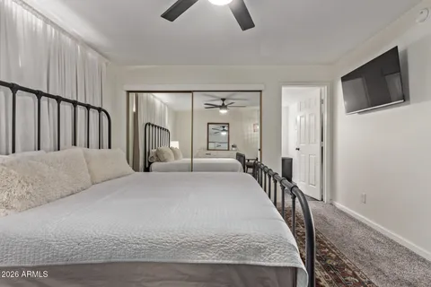 $525,000 | 334 West Medlock Drive, Unit D102, Phoenix, AZ 85013