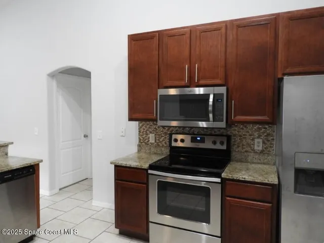 $2,200 | 1535 Heartwellville Street Northwest, Palm Bay, FL 32907