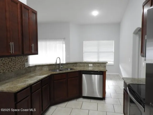 $2,200 | 1535 Heartwellville Street Northwest, Palm Bay, FL 32907