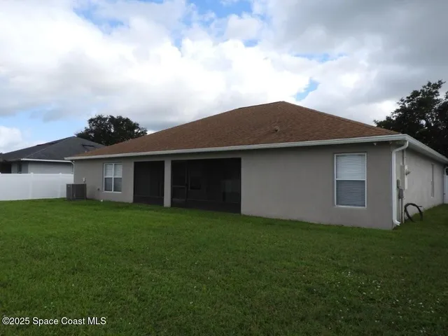 $2,200 | 1535 Heartwellville Street Northwest, Palm Bay, FL 32907