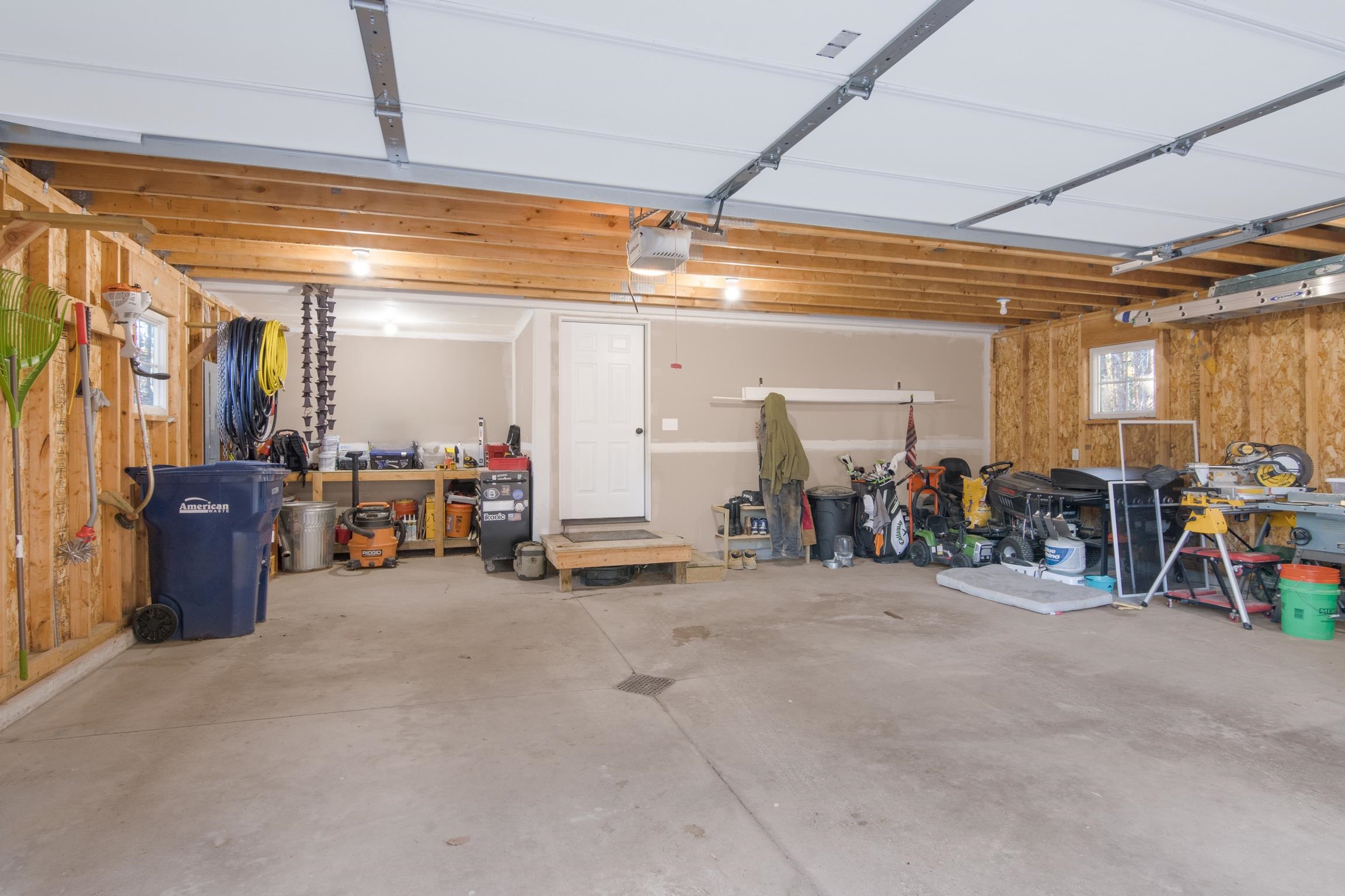 609 East Kasson Road Maple City, MI 49664 - Photo 31 of 37 1929099-7f44d72c-b7e9-4b82-9c74-24a7ee0a6784.JPG