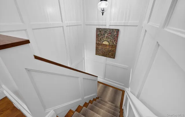 $1,175,000 | 211 Barton Avenue, Melville, NY 11747