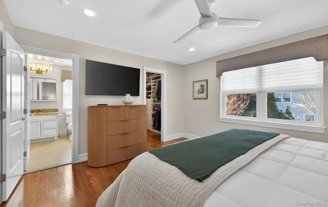 $1,175,000 | 211 Barton Avenue, Melville, NY 11747