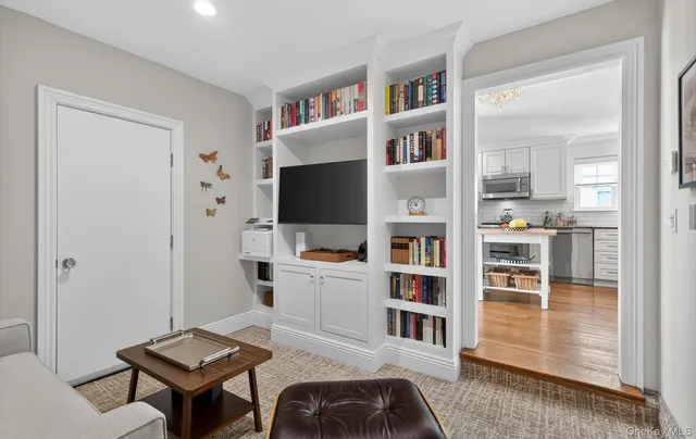 $1,175,000 | 211 Barton Avenue, Melville, NY 11747