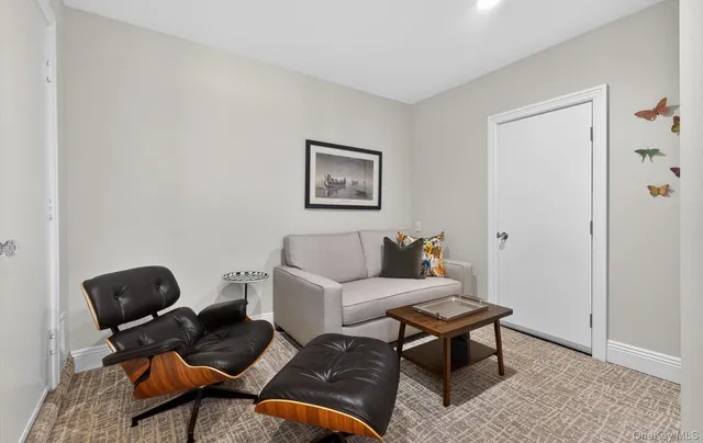 $1,175,000 | 211 Barton Avenue, Melville, NY 11747