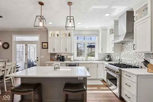 $875,000 | 11217 Woods Bay Lane, Indianapolis, IN 46236