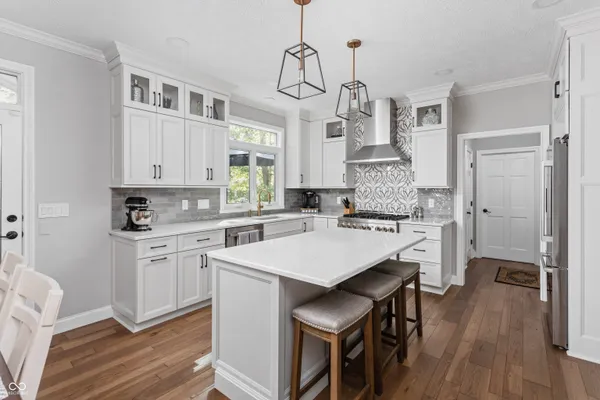 $875,000 | 11217 Woods Bay Lane, Indianapolis, IN 46236