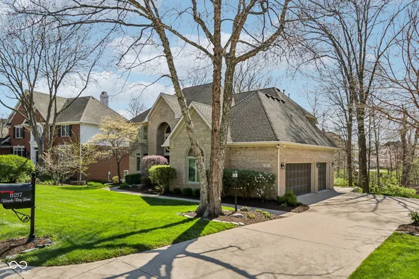 $875,000 | 11217 Woods Bay Lane, Indianapolis, IN 46236
