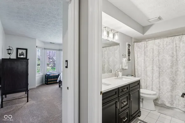 $875,000 | 11217 Woods Bay Lane, Indianapolis, IN 46236