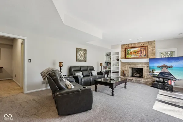 $875,000 | 11217 Woods Bay Lane, Indianapolis, IN 46236