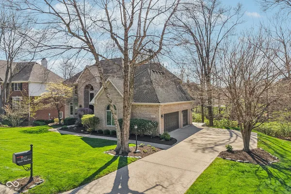 $875,000 | 11217 Woods Bay Lane, Indianapolis, IN 46236