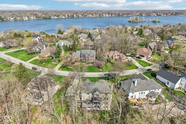 $875,000 | 11217 Woods Bay Lane, Indianapolis, IN 46236