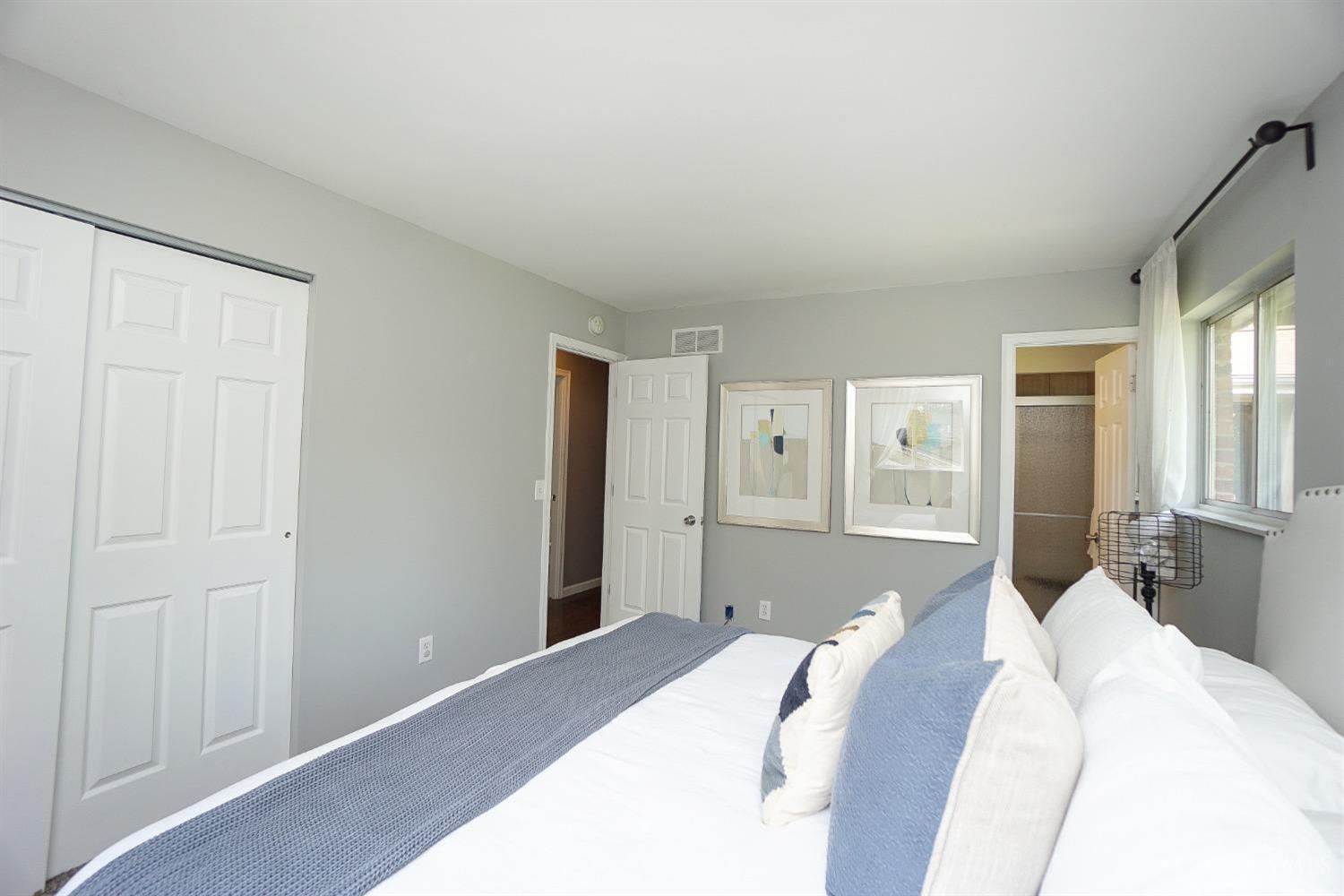 12062 Kenn Road Cincinnati, OH 45246 - Photo 18 of 31