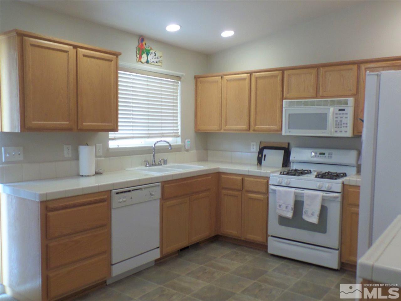 1624 Burger Road Fernley, NV 89408 - Photo 11 of 27 Photo 11