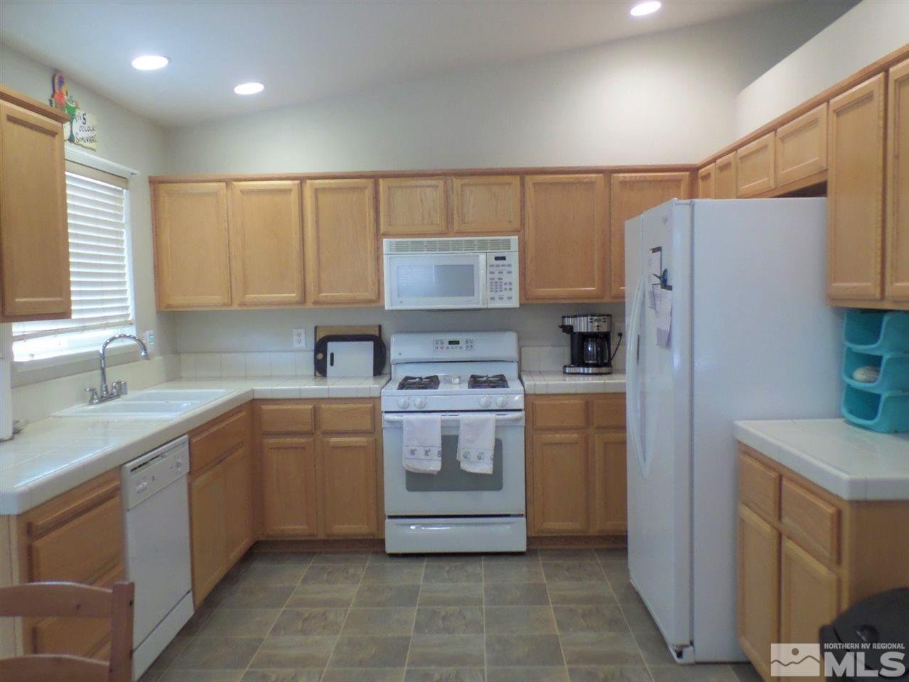 1624 Burger Road Fernley, NV 89408 - Photo 12 of 27 Photo 12