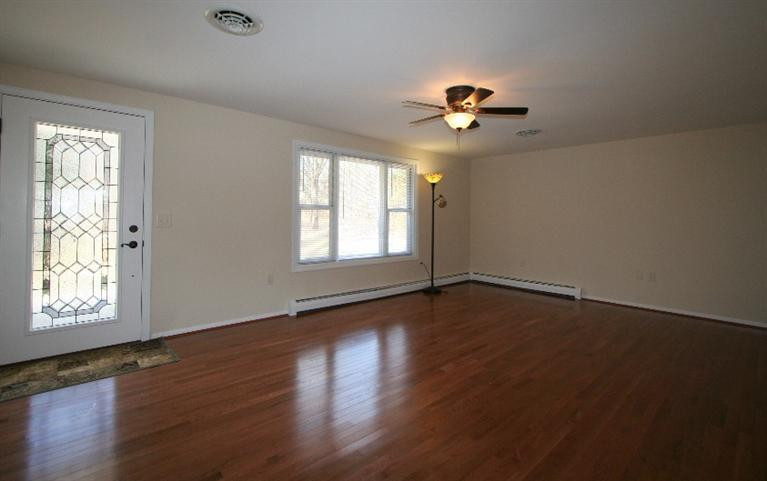 6822 Madden Road Dexter, MI 48130 - Photo 4 of 41 Photo 4