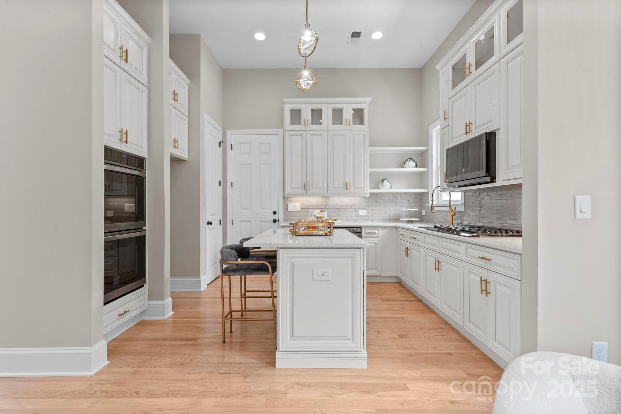 4015 Randolph Road Charlotte, NC 28211 - Photo 1 of 46