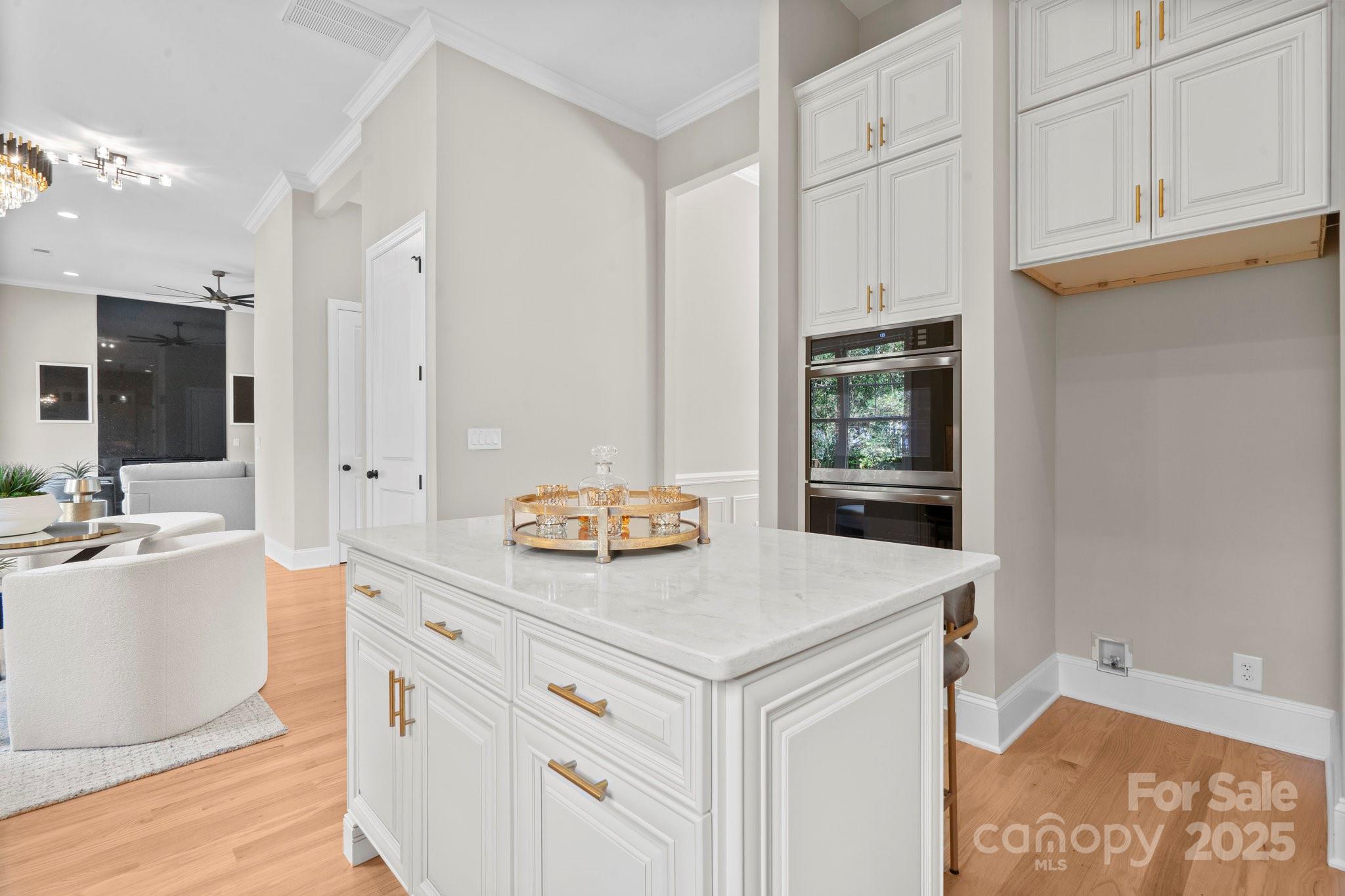 4015 Randolph Road Charlotte, NC 28211 - Photo 4 of 46