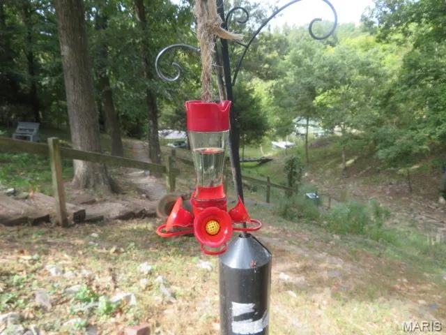 $319,900 | 210 Lands End Road, Hillsboro, IL 62049