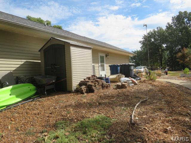 210 Lands End Road Hillsboro, IL 62049 - Photo 42 of 47