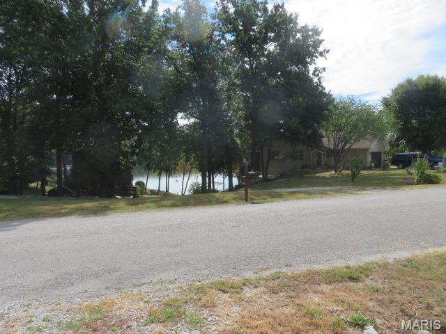 210 Lands End Road Hillsboro, IL 62049 - Photo 45 of 47