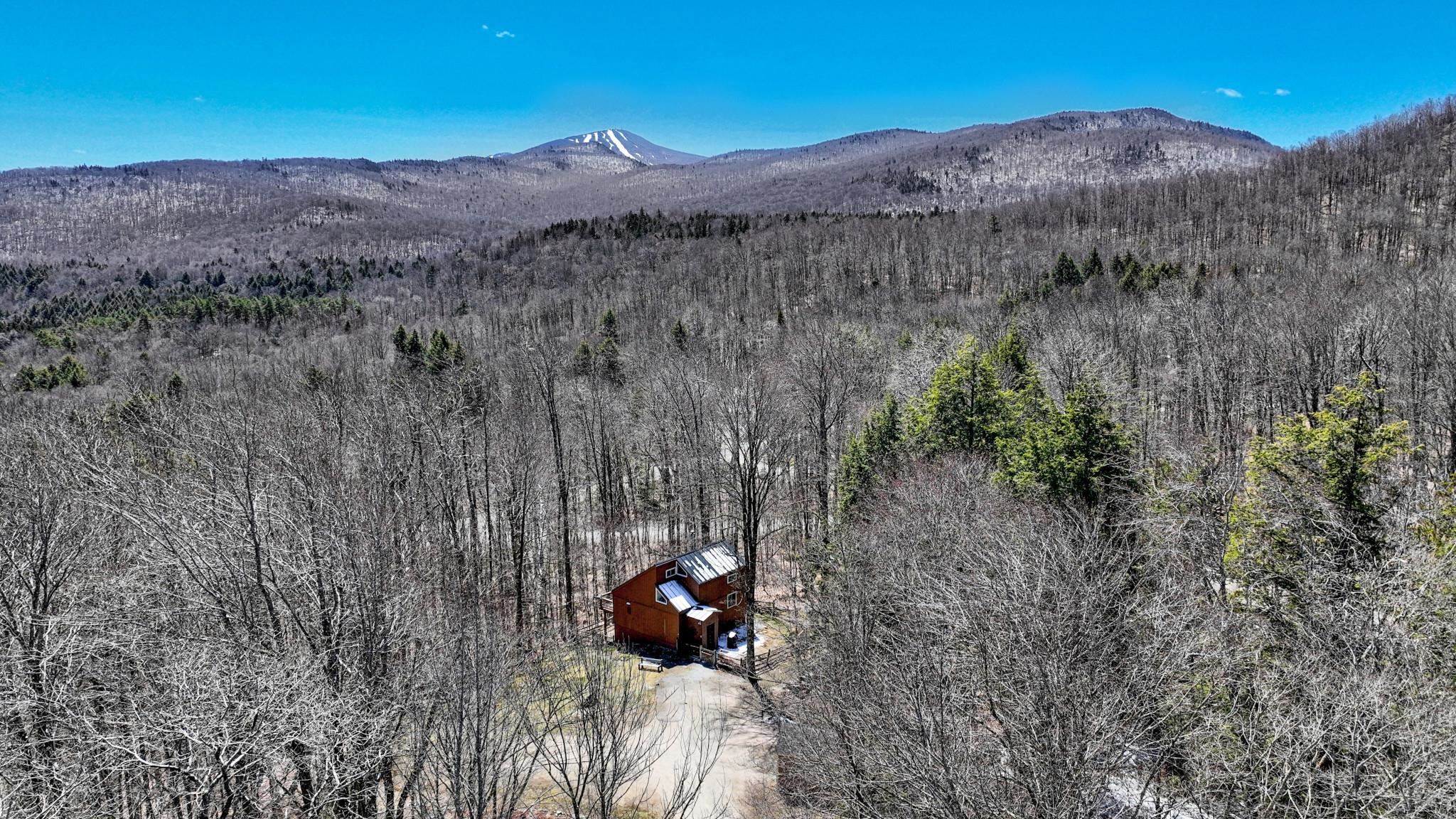 30 Ridge Road Killington, VT 05751 - Photo 7 of 60 Gallery Image 7