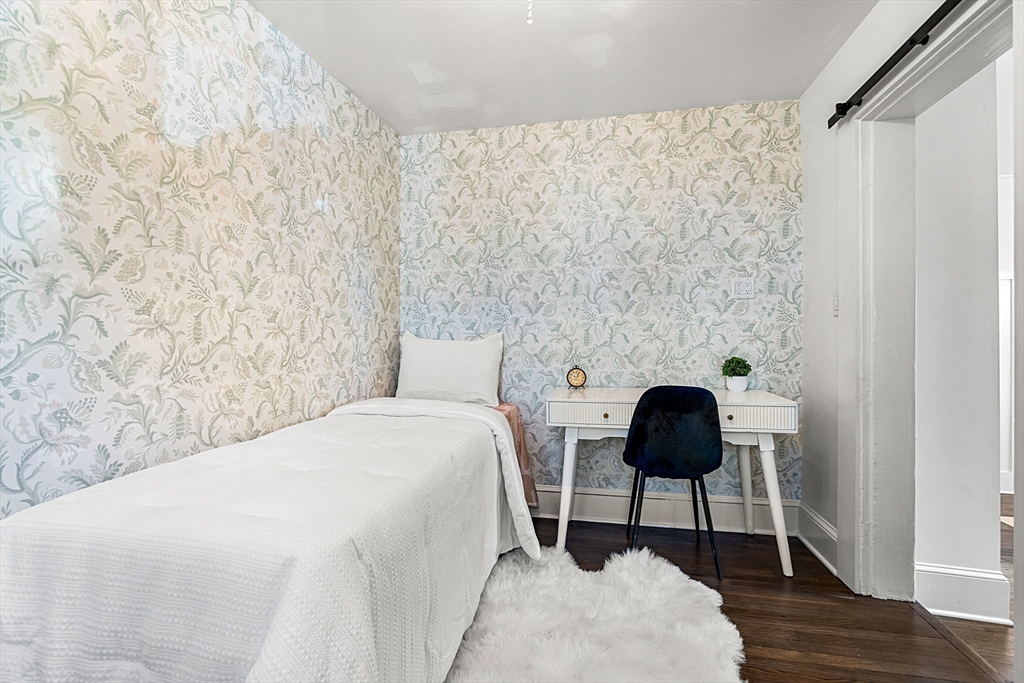 102 Front Street, Unit 1 Marblehead, MA 01945 - Photo 21 of 26