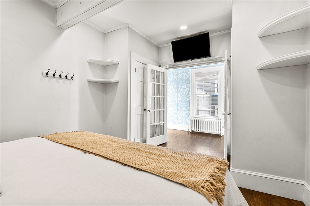 102 Front Street, Unit 1 Marblehead, MA 01945 - Photo 10 of 26