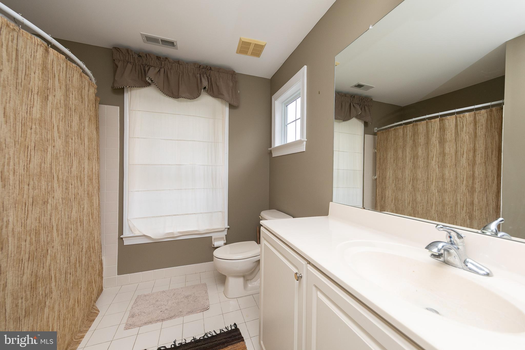 241 Bobwhite Road New Hope, PA 18938 - Photo 23 of 36 Gallery Image 23