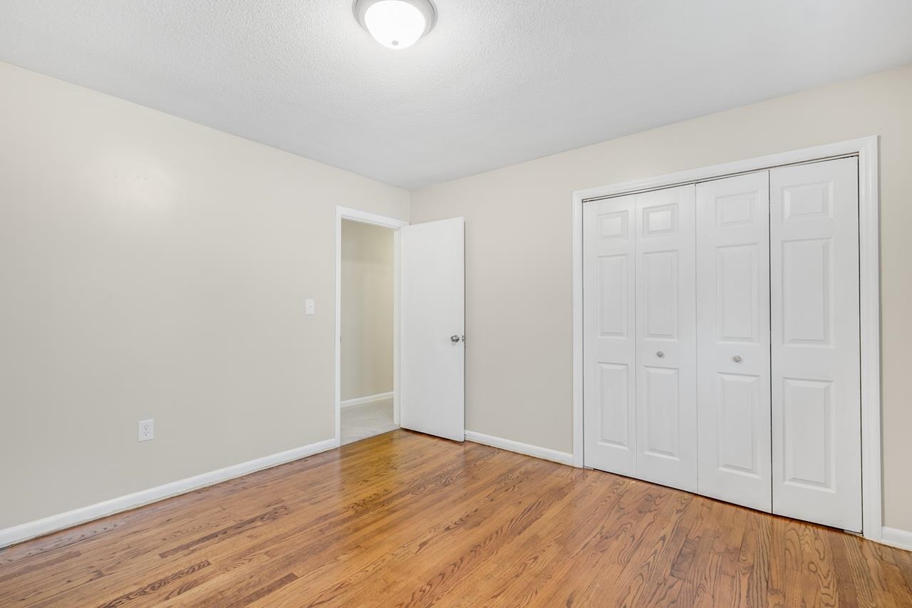 411 Holly Springs Road Lyman, SC 29365 - Photo 13 of 36