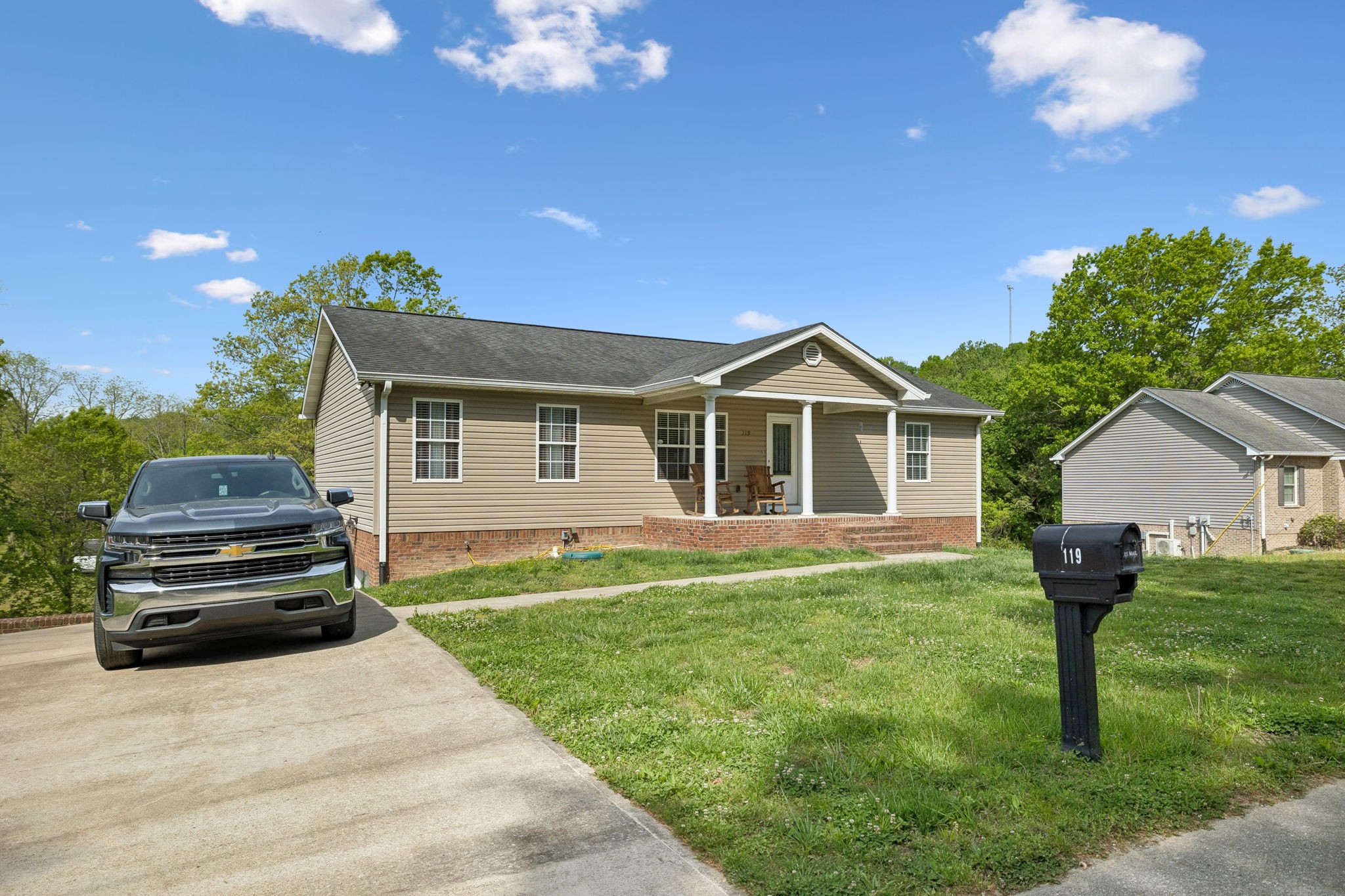 119 Gibbs Landing Carthage, TN 37030 - Photo 3 of 35