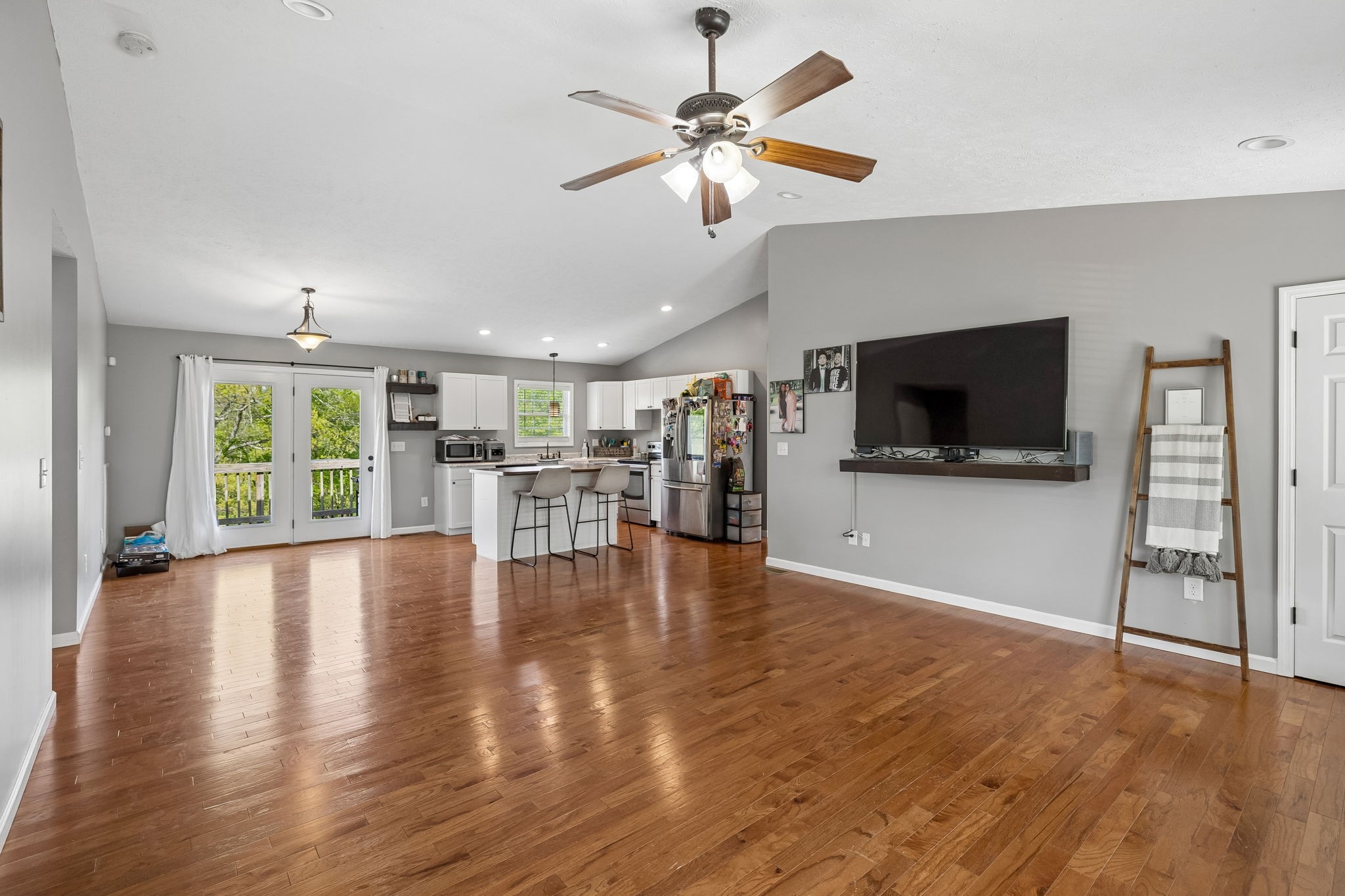 119 Gibbs Landing Carthage, TN 37030 - Photo 7 of 35