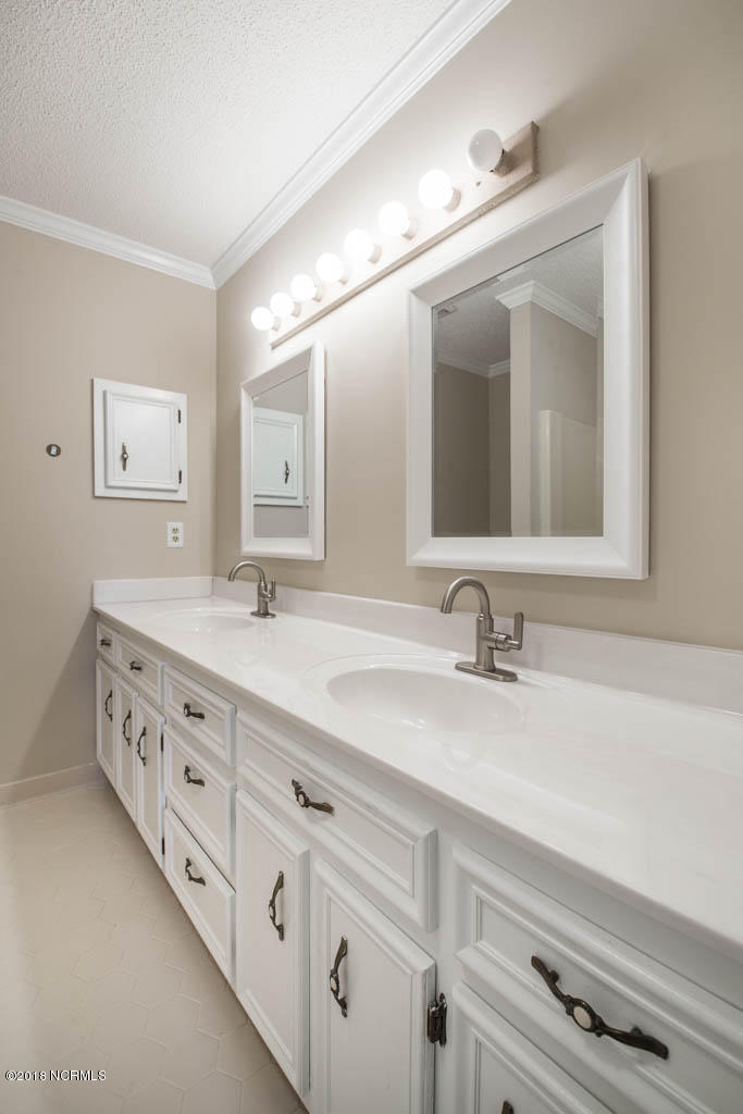 5922 Reedy Branch Road Winterville, NC 28590 - Photo 28 of 51 bathroom2-1