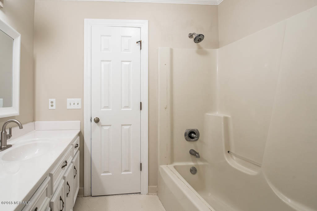 5922 Reedy Branch Road Winterville, NC 28590 - Photo 29 of 51 bathroom2-2