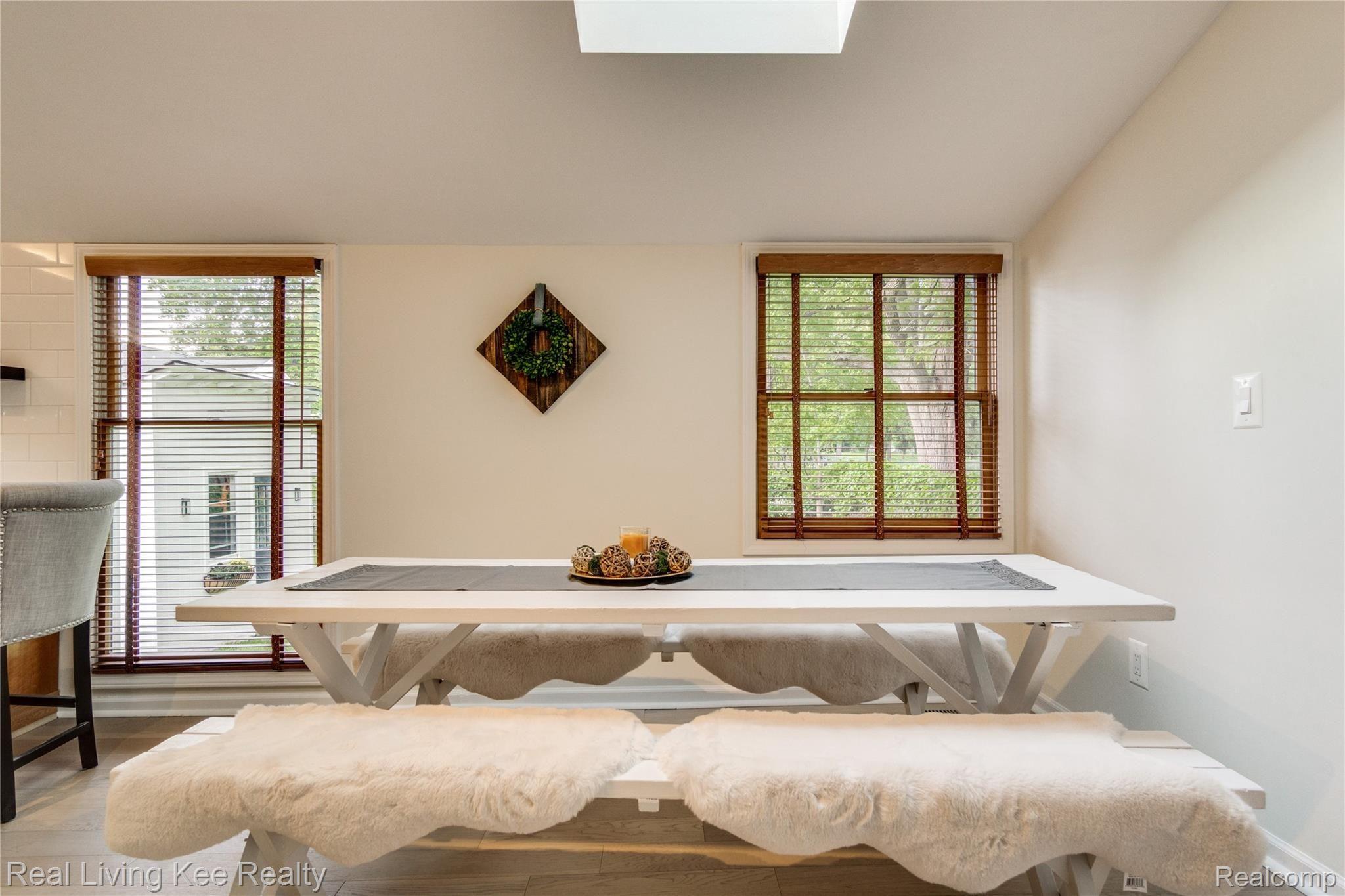 902 Fairview Avenue Rochester, MI 48307 - Photo 53 of 74 Interiors (30 of 51).jpg