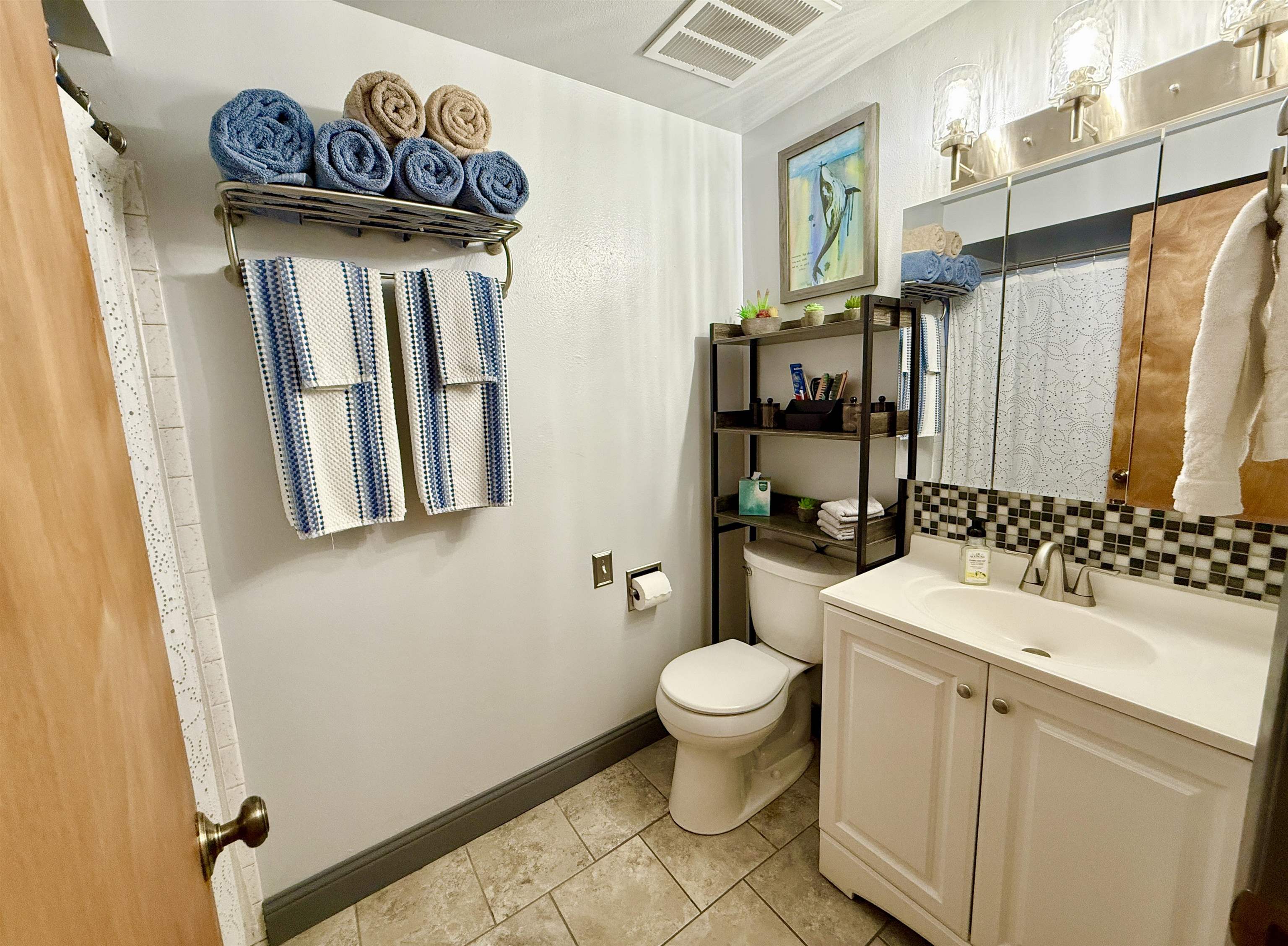 3809 East Vulcan Road Mead, WA 99021 - Photo 24 of 49 Gallery Image 24