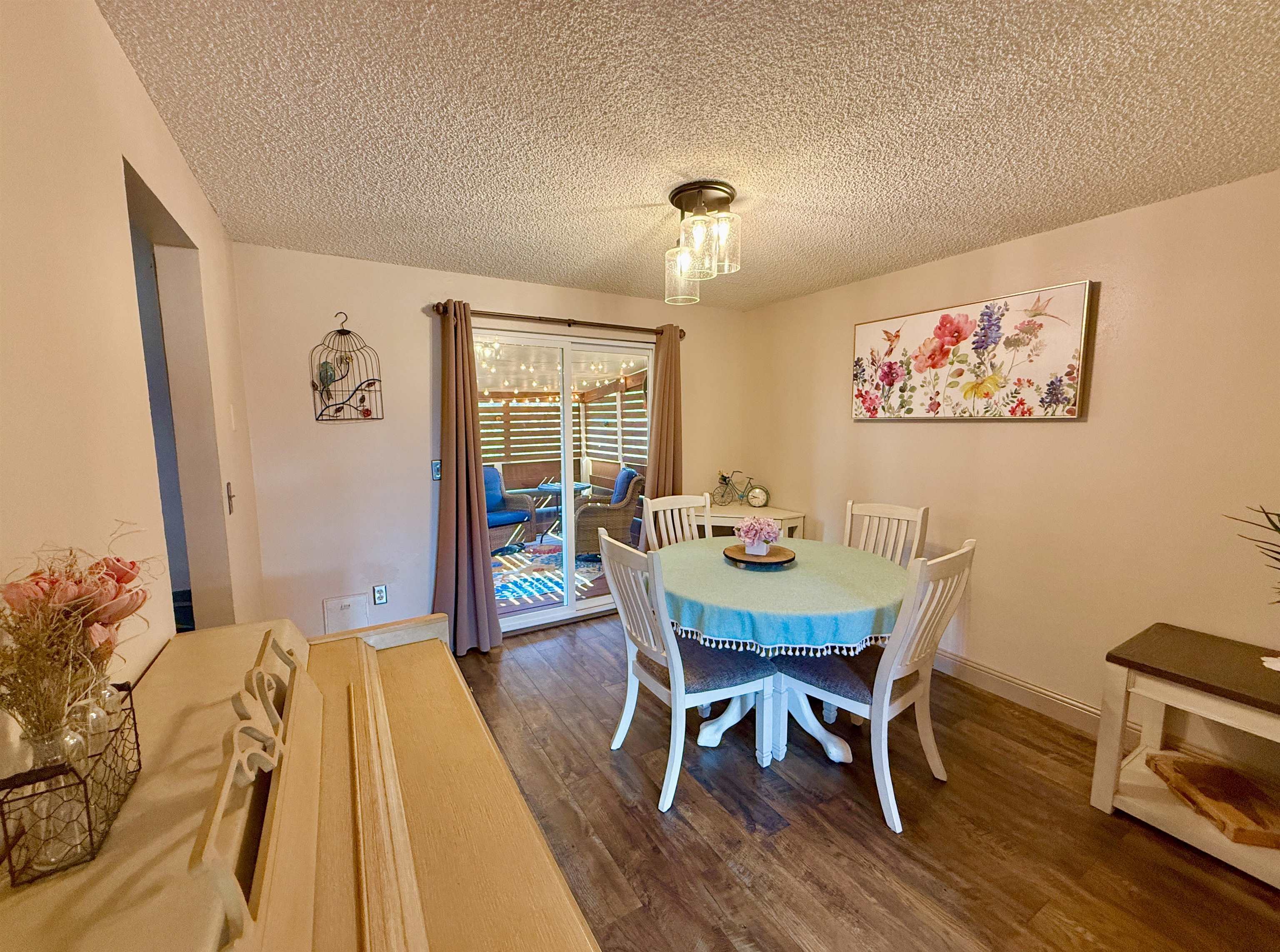 3809 East Vulcan Road Mead, WA 99021 - Photo 9 of 49 Gallery Image 9