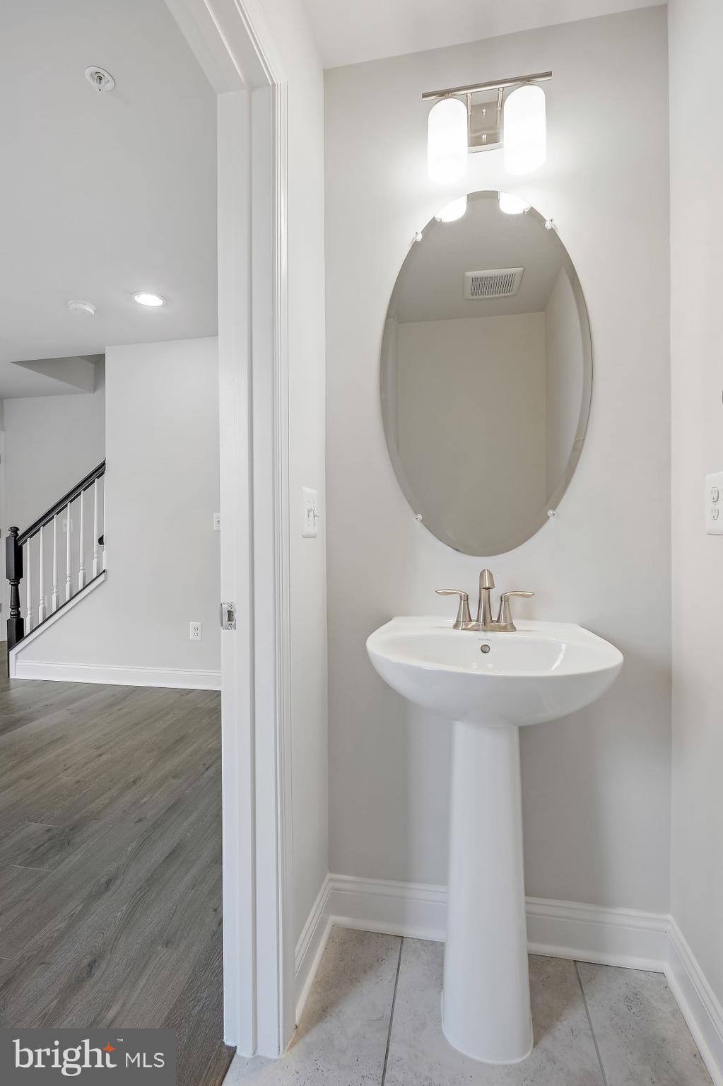978 Holden Road Frederick, MD 21701 - Photo 5 of 31