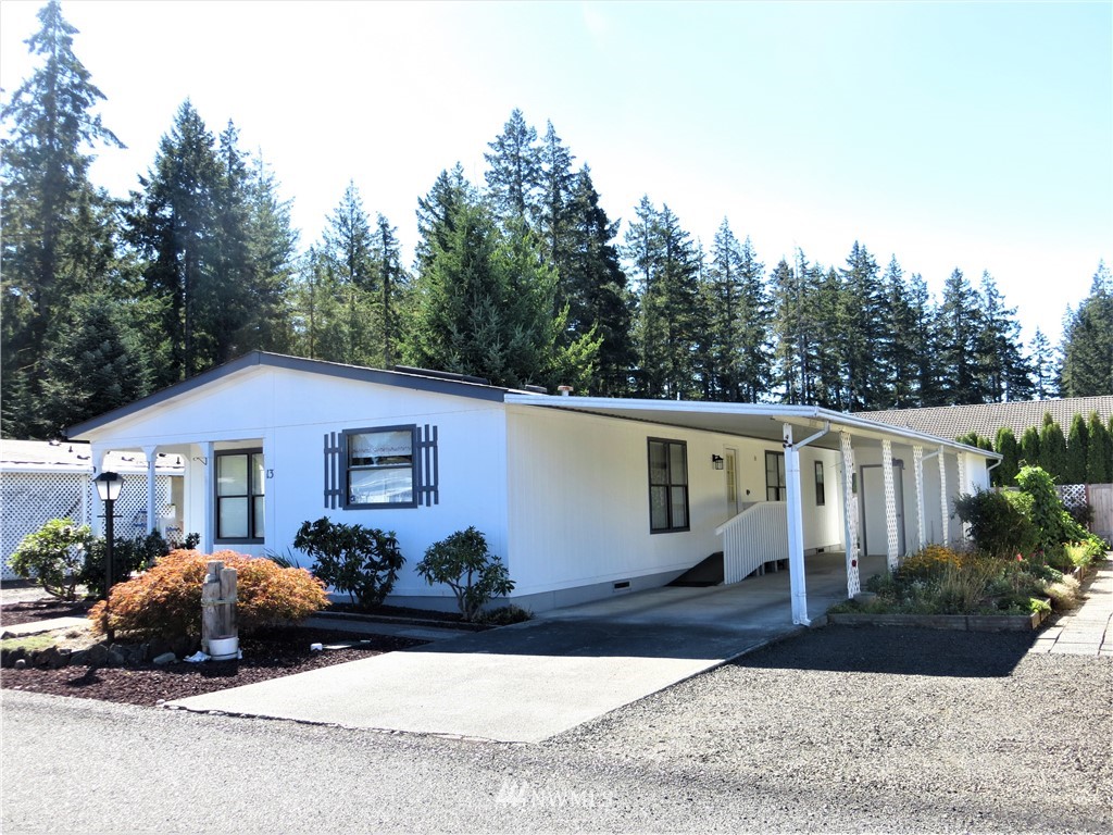 13 Holly Road Shelton, WA 98584 - Photo 3 of 28 Gallery Image 3