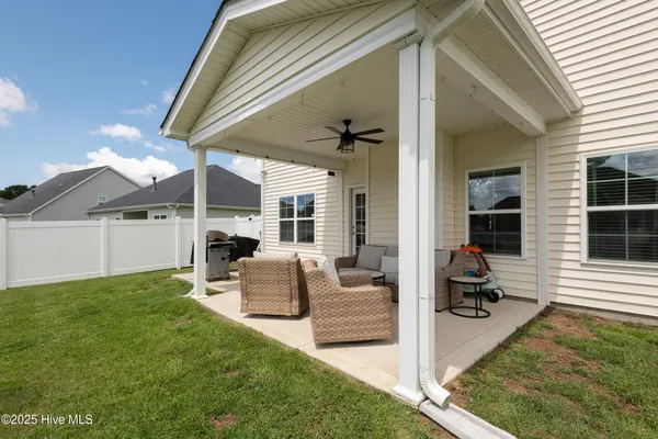 $383,000 | 3220 Dandelion Drive, Grimesland, NC 27837