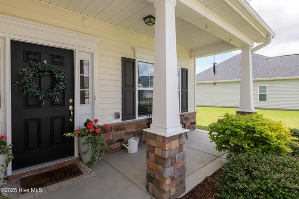 $383,000 | 3220 Dandelion Drive, Grimesland, NC 27837