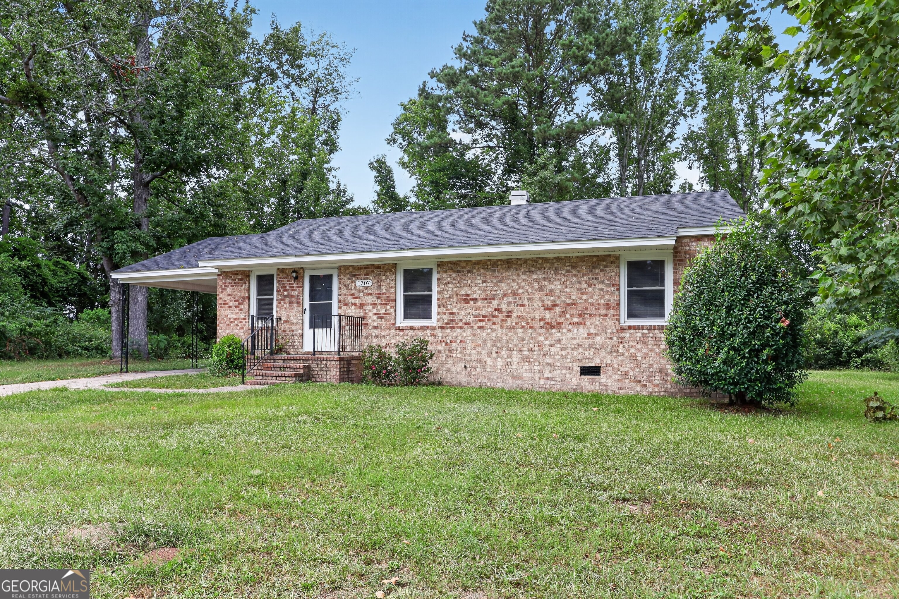 1707 MacIntosh Terrace Augusta, GA 30906 - Photo 4 of 31 Gallery Image 4