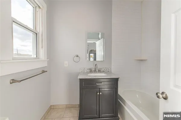 $2,450 | 116 Spring Street, Lodi, NJ 07644