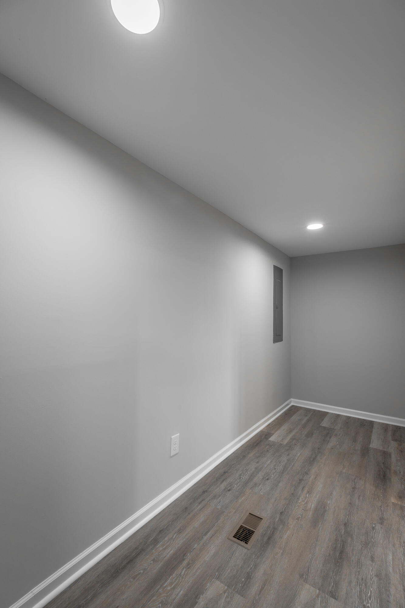 3546 Blue Springs Road Cleveland, TN 37311 - Photo 14 of 21 Huge Primary Walk-In Closet