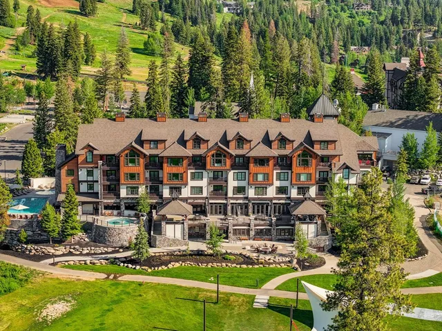 $579,000 | 790 Discovery Drive, Unit 82, Donnelly, ID 83615