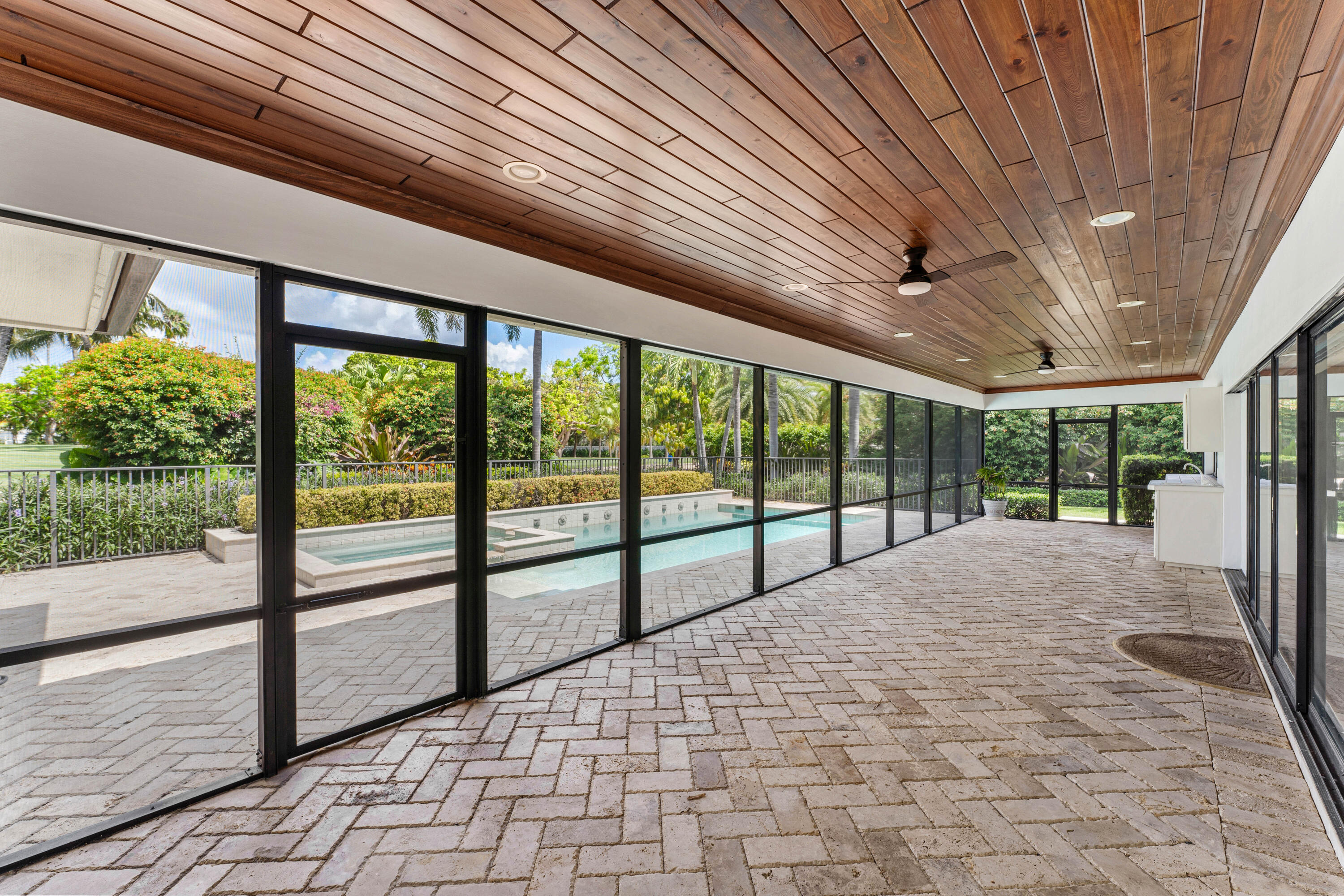 1851 Thatch Palm Drive Boca Raton, FL 33432 - Photo 44 of 70 040-1851ThatchPalmDrive-BocaRaton-FL-334
