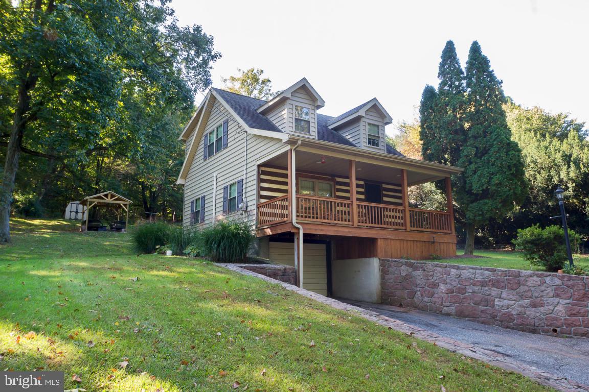 140 Resh Road Reinholds, PA 17569 - Photo 2 of 15 Gallery Image 2