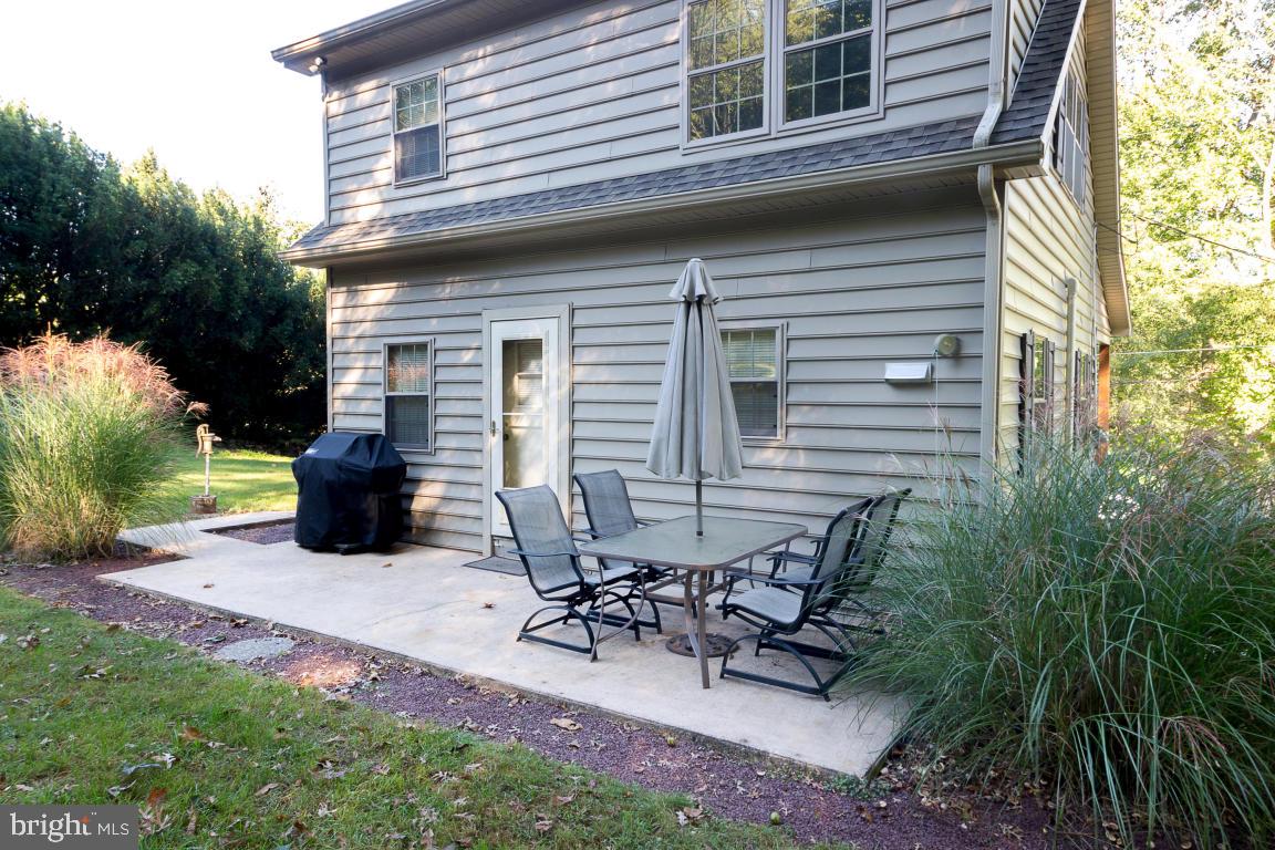 140 Resh Road Reinholds, PA 17569 - Photo 4 of 15 Gallery Image 4