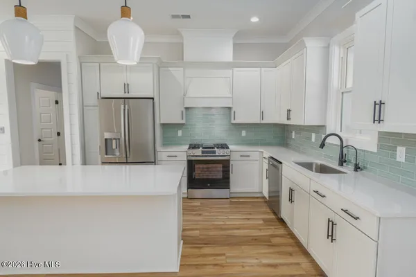 $509,000 | 128 West Burton Farm Drive, Minnesott Beach, NC 28510